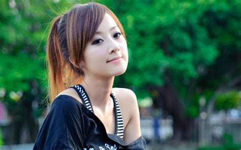 hình nền đối mặt mô hình chân dung tóc dài châu Á nhiếp ảnh trang phục màu xanh lá