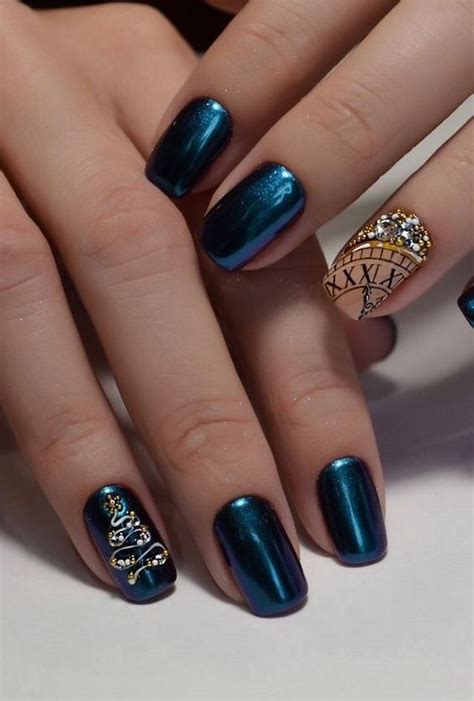 50 Exciting Ideas For New Years Nails To Warm Up Your Holiday Mood