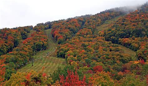 Fall Foliage Is Peaking At Vermont Resorts All Mountain Mamas