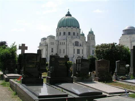 Der Wiener Zentralfriedhof Mit Vielen Fotos