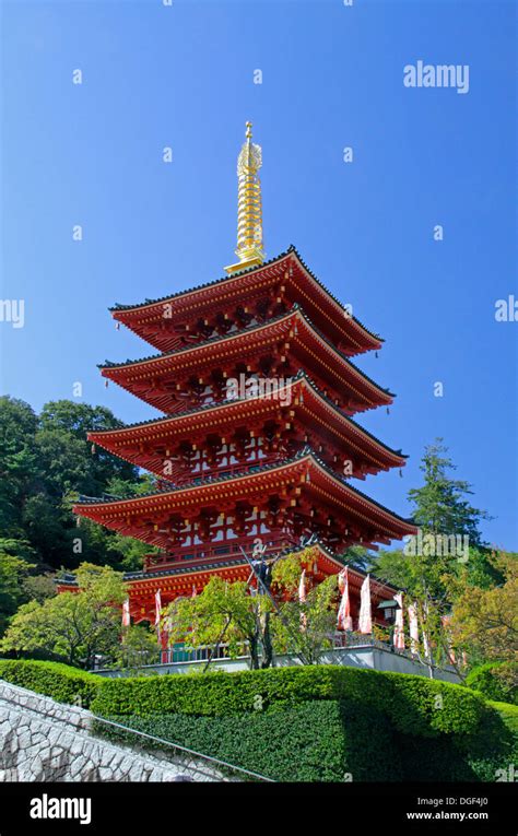 Five Story Pagoda Of Takahata Fudo Kongo Ji Temple Tokyo Japan Stock