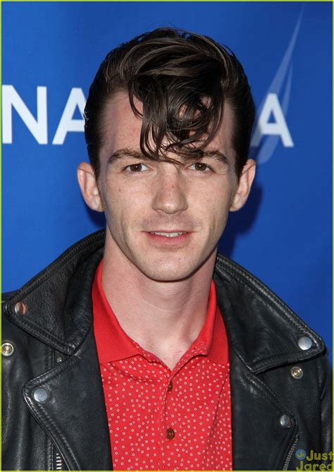 Miranda cosgrove & drake bell — icarly 00:58. Miranda Cosgrove & Drake Bell Reunite at the Nautica Ocean ...