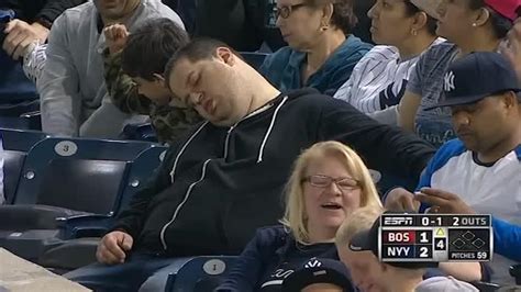 New York Yankees Fan Caught Sleeping Suing Espn For 10 Million Au — Australias
