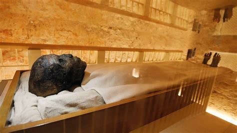 La Tumba De Tutankamón Tiene Dos Cámaras Secretas Que Contienen Metal Y