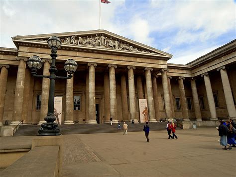 The British Museum Opens 15 January 1759 ・today In British History