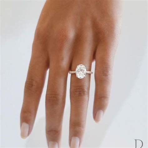 Choosing The Perfect Oval Shaped Engagement Ring Wedded Wonderland