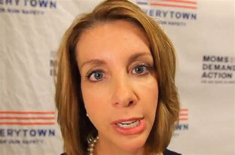 shannon watts of moms demand action set to retire