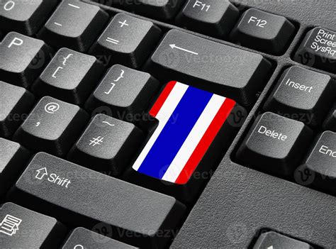 um teclado preto com teclas nas cores da bandeira da Tailândia Foto de stock no Vecteezy