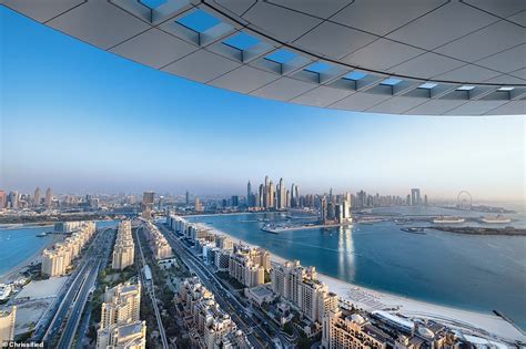 Pictured The Stunning Views From Dubais Aura Skypool The Worlds