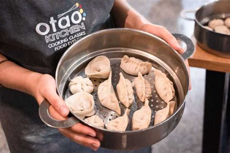 Melbourne Chinese Dumpling Cooking Class With A Drink Getyourguide