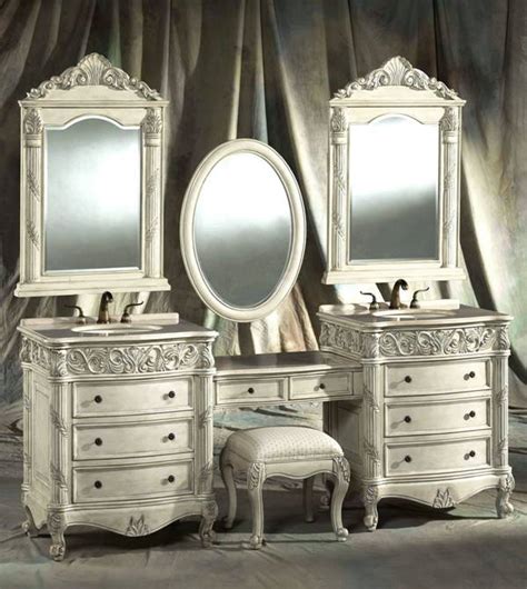 A small bathroom typically will have a vanity that is 18, 24, or 30 inches long. 87-Inch Double Vanities | Vanity Make-up Stool