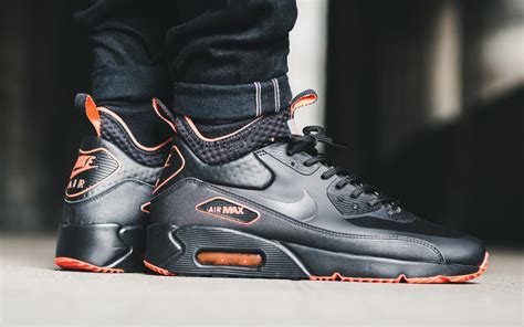 Nike Air Max 90 Ultra Mid Winter Black Total Crimson Ready For