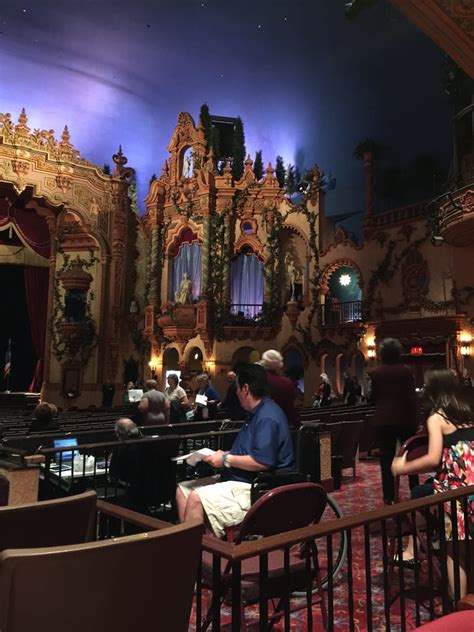 Akron Civic Theatre 13 Photos And 13 Reviews Music Venues 182 South