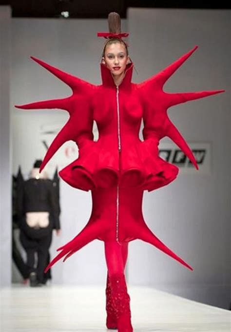 40 Most Funny Weird Dress Pictures And Images