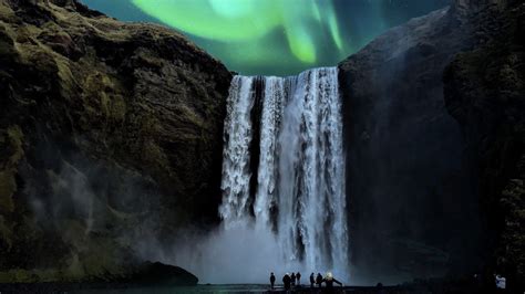 This Is The Best Time Of Year To Visit Iceland Six Two By Contiki