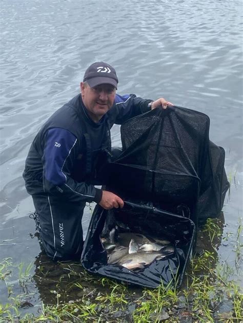 Lurgan Anglers Find Muckno Tricky As Roach Not Biting Fishing In
