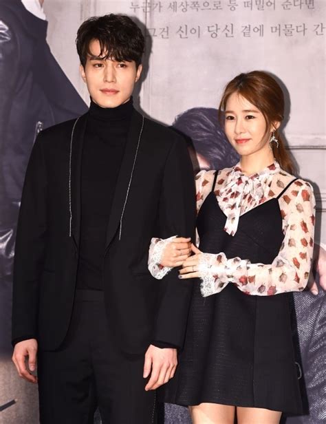 lee dong wook and yoo in na to star in courtroom romance drama touch your heart