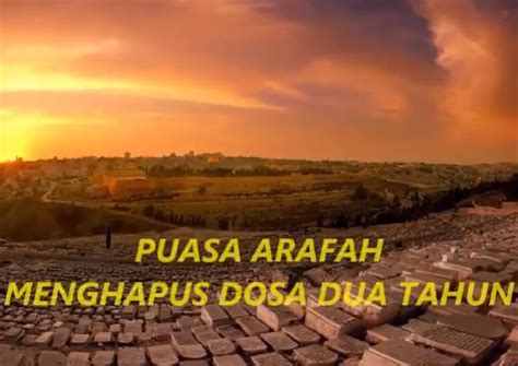 Namun, terdapat perbedaan dengan niat puasa wajib, yaitu niat puasa sunah dapat diucapkan pada pagi hari, selama seseorang belum melakukan. Doa Niat Puasa Tarwiyah Arafah Dzulhijjah Sebelum Idul ...