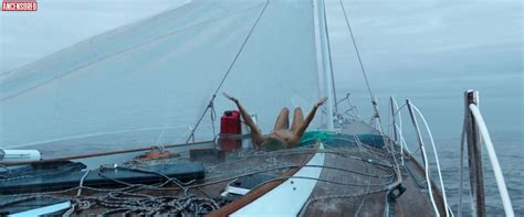Nackte Shailene Woodley In Adrift Ii