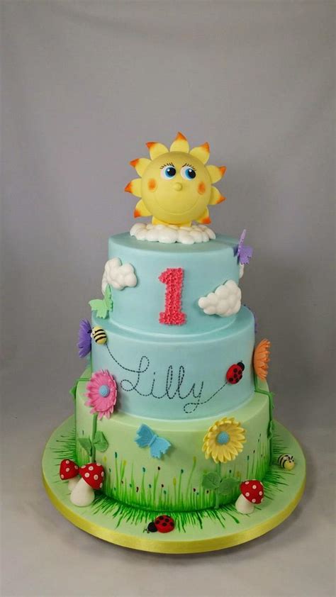 Little Ray Of Sunshine Decorated Cake By Lisa Jane Cakesdecor