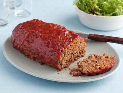 For many microwave oven owners, the most adventurous cooking from scratch they'll ever do is microwave egg poaching. Meatloaf Recipe | Trisha Yearwood | Food Network