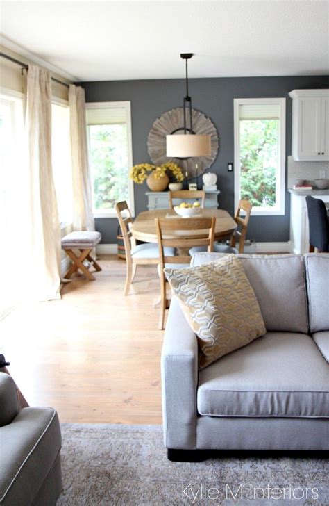 These living rooms will make you want to redecorate right now. Modern country or farmhouse style open concept dining room ...