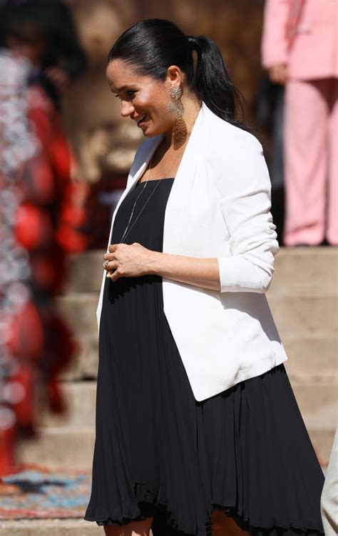 Meghan Markle Pregnancy Style Popsugar Fashion Photo 21