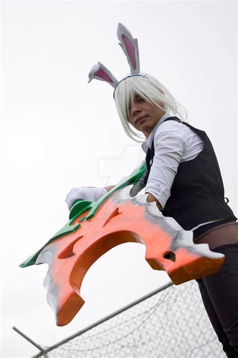 League Of Legends Riven Bunny Gender Bender 019 By Gatitocosplay On