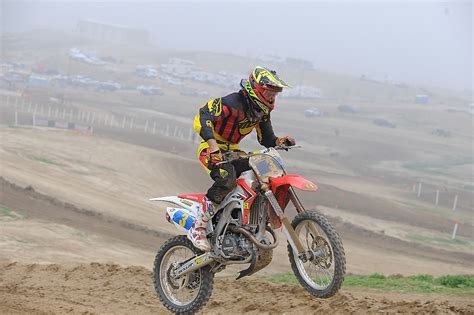 The riding ability of a young dirt bike rider will determine when they can move up in motor size, creating more power to ride faster. DIrt Bike Magazine | AMERICA'S 25 BEST OFF-ROAD RIDERS ...