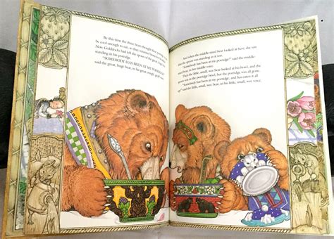 Goldilocks And The Three Bears Retold And Illustrated By Jan Brett