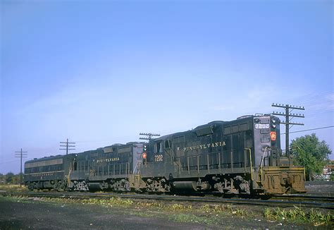 Prr Gp9 7202 Pennsylvania Railroad Gp9 7202 At About 55th Flickr
