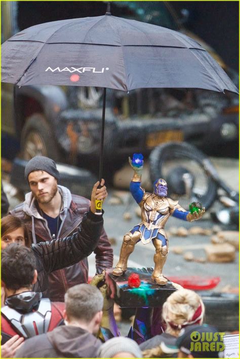 Robert Downey Jr And Paul Rudd Wrap Avengers 4 Filming Photo 4013407