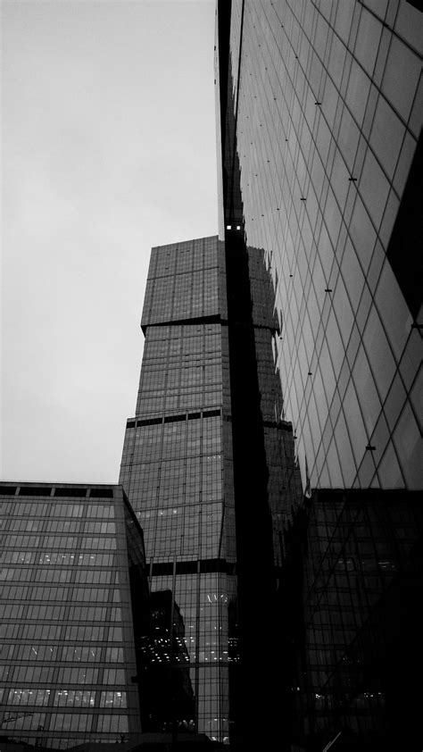 Grayscale Photo Of High Rise Building Photo Free Grey Image On Unsplash