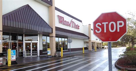 Winn-Dixie's reward program changing aplenty