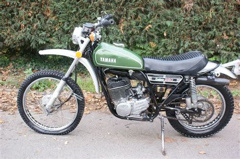 This website is not in any way connected to any of the brands or websites it links to. Yamaha DT360 DT 360 Enduro 1972 just 2996 original miles ...