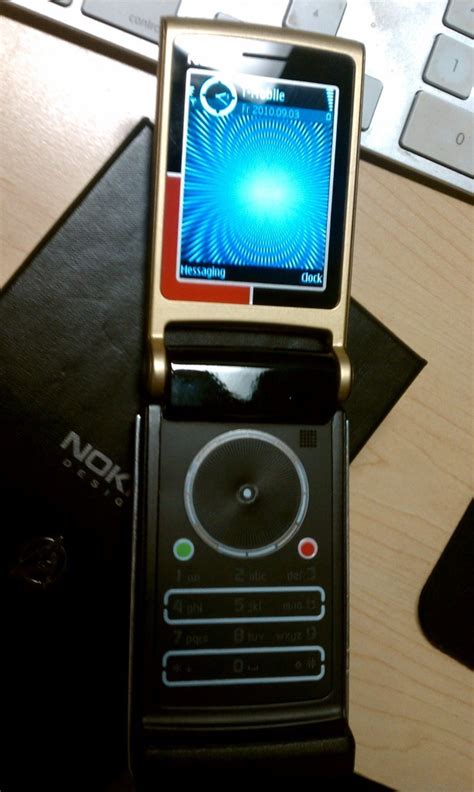 Check Out Prototype Of Never Made Nokia Star Trek Phone Video Pix