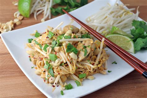 Ketogenic food is not limiting your intake. Keto Chicken Pad Thai Recipe [Quick & Easy, Perfect For ...