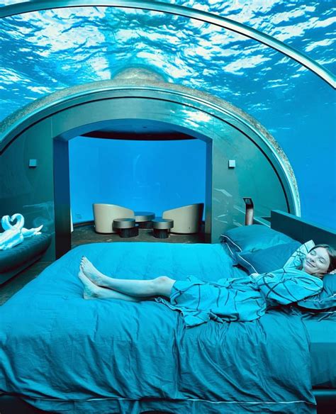 underwater hotel room maldives bestroom one