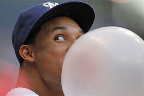 28 Things Baseball Players Can Do While Blowing Bubble Gum Bubbles