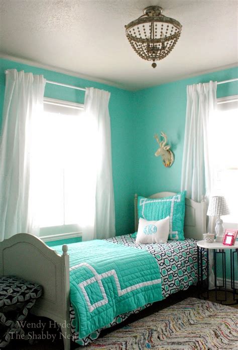 Pin On Green Paint Color Inspiration
