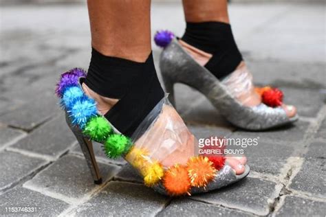 gay pride high heels race in madrid photos and premium high res pictures getty images