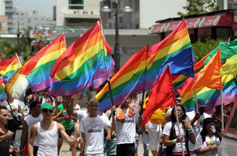 Los kits electorales para consulta popular de revocatoria de autoridades se podrán adquirir a partir de junio del segundo año del mandato de las autoridades, y sólo puede ser efectuada una sola vez. ¿Lo conocías? Este es el significado de las siglas ...