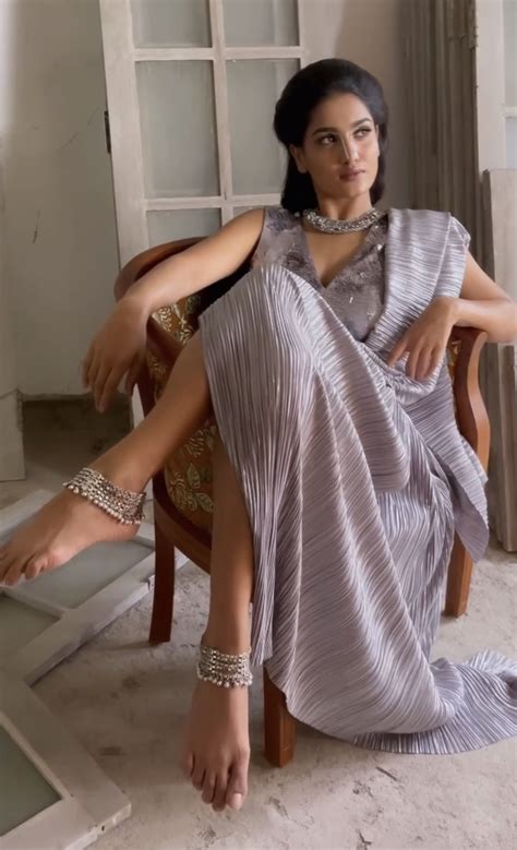 Saniya Iyappan S Feet Hot Sex Picture