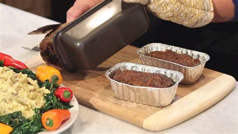 Preheat oven to 325 degrees f (165 degrees c). What Temperature Do You Cook Meatloaf? : Food Presentation ...