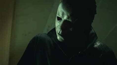 Nouvelle Bande Annonce De Halloween Kills Michael Myers Déchaîne Un