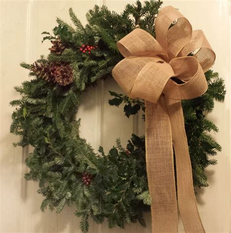 How to make a childrens bow and arrows: Making The Perfect Bow for A Festive Holiday Wreath ...