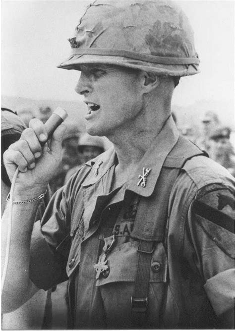 Rest In Peace Ltg Hal Moore Soldier Systems Daily
