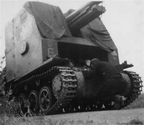 Sturmpanzer Bison Sig33 Of The 1 Panzer Division Sig Kompanie 704