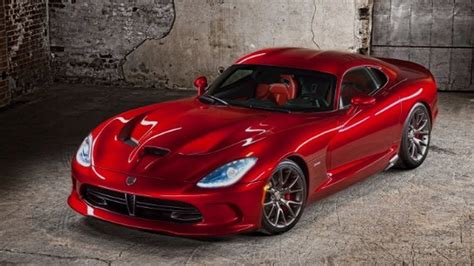 This dodge viper makes over 2,600 horsepower and is beyond insane. Dodge Viper 2019 | Best new cars for 2020