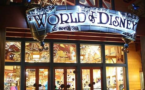 World Of Disney Disneys Largest Store 2021 Partiu Disney Parks